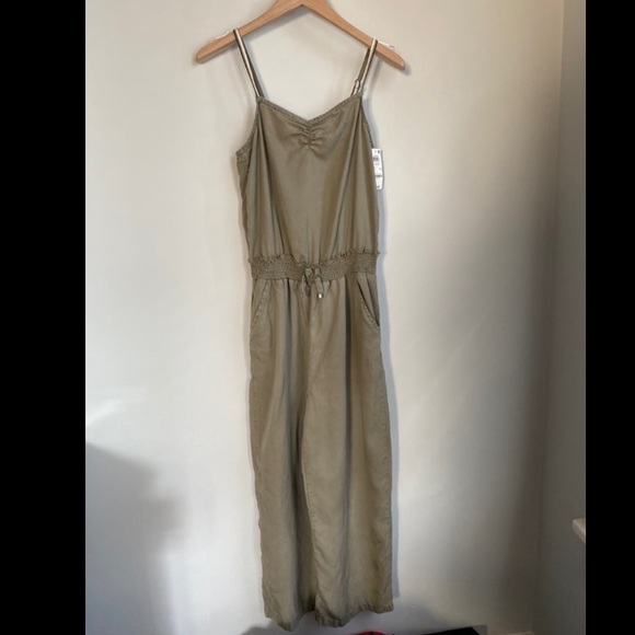 Epic Threads Other - New Lightweight Jumpsuit Olive green